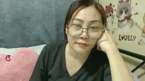 Bella online show from 02-25-25, 10:47