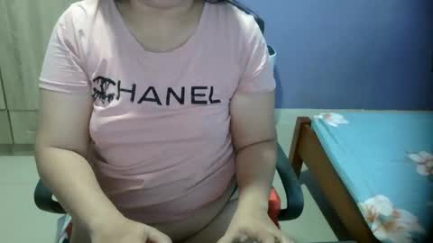 belle858889 online show from 02-06-25, 12:33