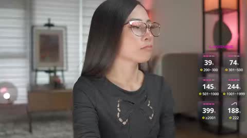 Snapshot of belle_adrienne chatting on 02-25-25, 01:52 Belle Adrienne  IG  online show from 02-25-25, 01:52