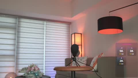 Snapshot of belle_adrienne chatting on 10-12-25, 01:37 Belle Adrienne  IG  online show from 10-12-25, 01:37