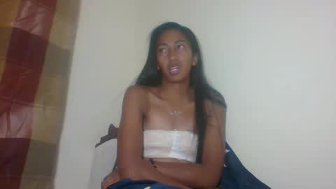 belle_annah online show from 04-22-26, 06:53