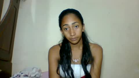 Snapshot of belle_annah chatting on 07-08-26, 01:54 belle_annah online show from 07-08-26, 01:54