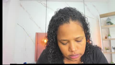 belle online show from 04-14-26, 12:22