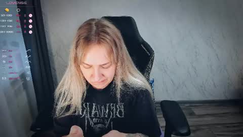 Your Annabelle Wolf  online show from 06-14-26, 06:10