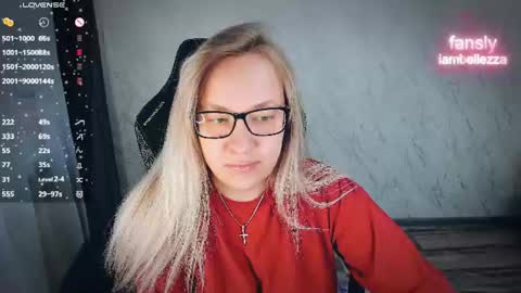 Your Annabelle Wolf  online show from 06-23-26, 06:50