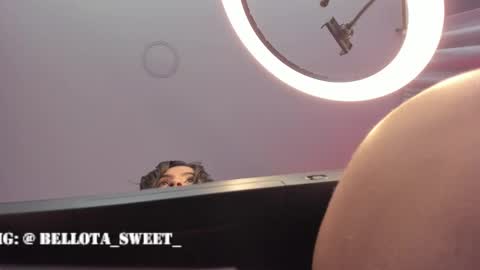  Bella  online show from 12-23-24, 01:40