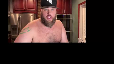 Snapshot of bellyinfluencer chatting on 10-05-25, 04:11 Belly influencer online show from 10-05-25, 04:11