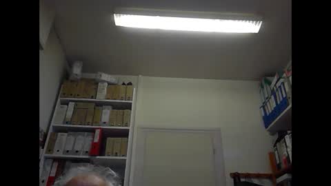 Snapshot of bemichel chatting on 09-20-25, 12:50 jaimetout online show from 09-20-25, 12:50