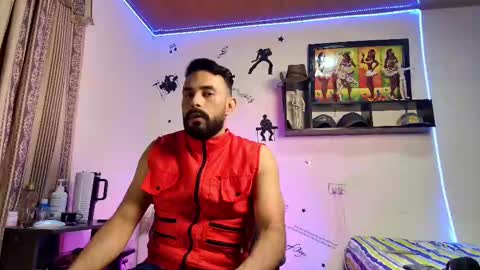 Snapshot of ben_blaze chatting on 01-08-25, 02:35 BEN online show from 01-08-25, 02:35