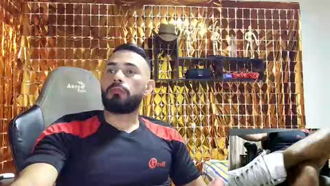 Snapshot of ben_blaze chatting on 01-18-25, 01:08 BEN online show from 01-18-25, 01:08