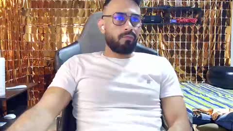 Snapshot of ben_blaze chatting on 01-19-25, 11:32 BEN online show from 01-19-25, 11:32