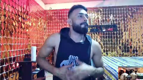 Snapshot of ben_blaze chatting on 01-22-25, 02:15 BEN online show from 01-22-25, 02:15