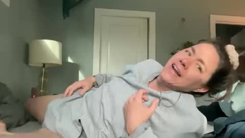 Snapshot of bendlikebecks chatting on 03-15-26, 01:39 bendlikebecks online show from 03-15-26, 01:39