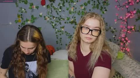 KENDALL  NATHAN online show from 05-19-26, 08:53