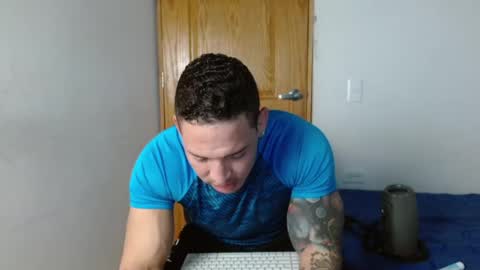 Snapshot of benjamin_isaac chatting on 12-14-24, 10:28 benjamin_isaac online show from 12-14-24, 10:28