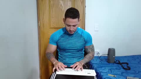 Snapshot of benjamin_isaac chatting on 01-03-25, 07:07 benjamin_isaac online show from 01-03-25, 07:07