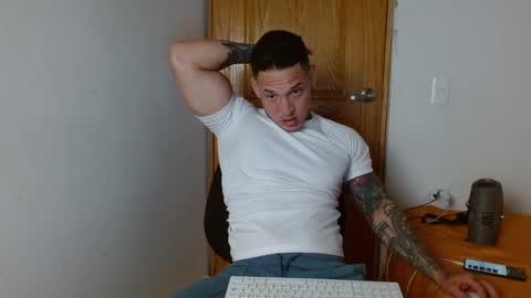 Snapshot of benjamin_isaac chatting on 02-06-25, 12:54 benjamin_isaac online show from 02-06-25, 12:54