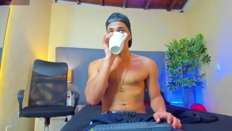 BENJAMIN online show from 02-16-25, 11:59