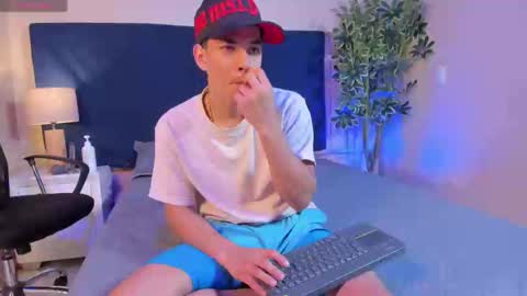 BENJAMIN online show from 02-27-25, 04:41