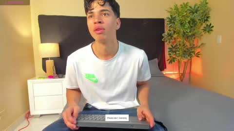 BENJAMIN online show from 03-08-25, 01:39