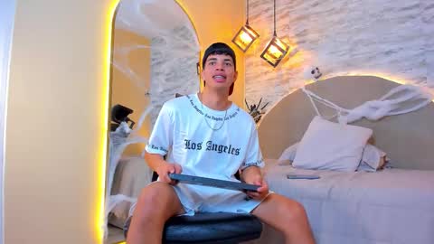 BENJAMIN online show from 10-28-25, 01:58