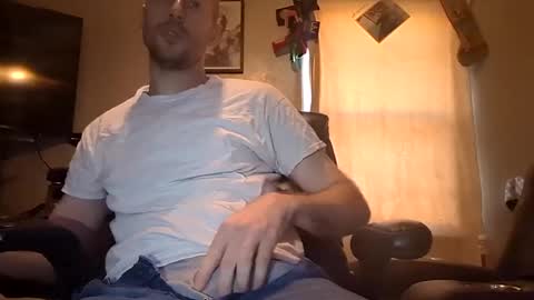 Snapshot of benjammin11311 chatting on 01-14-25, 08:37 Benjammin online show from 01-14-25, 08:37