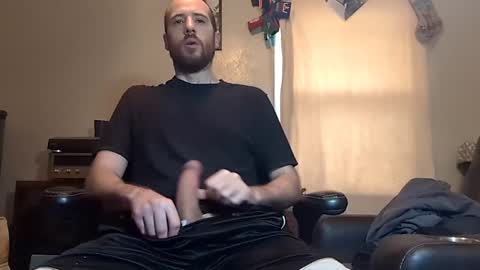 Snapshot of benjammin11311 chatting on 02-06-25, 03:09 Benjammin online show from 02-06-25, 03:09