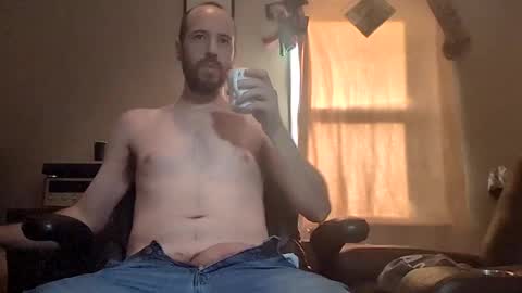 Snapshot of benjammin11311 chatting on 02-10-25, 02:48 Benjammin online show from 02-10-25, 02:48