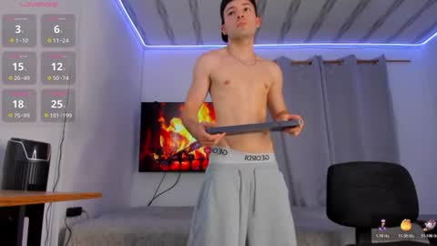 Snapshot of benji_andrew chatting on 06-14-26, 01:14 Benji Andrew - JOIN MY FAN CLUB online show from 06-14-26, 01:14