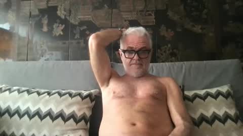 Snapshot of benlamat chatting on 10-11-25, 02:26 Hot Ben online show from 10-11-25, 02:26