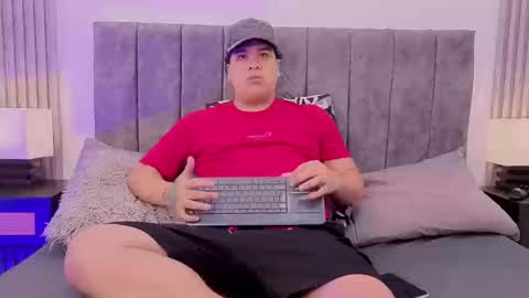 bennett_alejoo online show from 09-18-25, 04:31