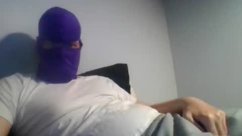 Snapshot of bennybueno chatting on 07-20-26, 03:21 bennybueno online show from 07-20-26, 03:21
