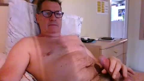 bennybutterfly007 online show from 09-23-25, 08:17