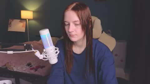 Alice online show from 11-08-25, 11:21