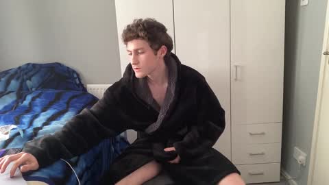 READ MY BIO ---  --- READ MY BIO online show from 03-12-25, 10:59