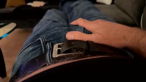 benz10001 online show from 11-23-25, 09:25