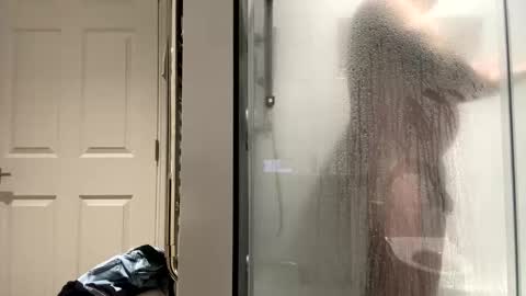 benz10001 online show from 12-04-25, 04:22