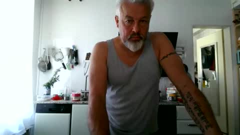 Martin online show from 04-21-26, 10:10