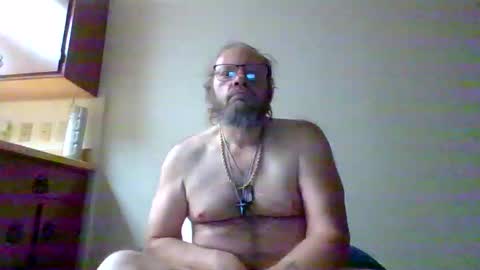 Snapshot of bergeeric1970 chatting on 03-28-26, 04:34 bergeeric1970 online show from 03-28-26, 04:34