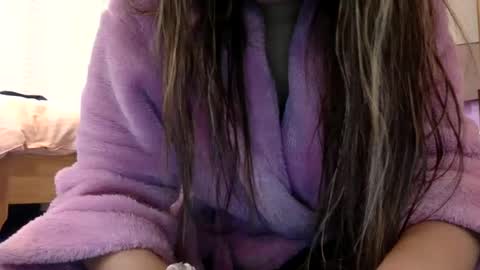 tixxie  online show from 03-04-25, 04:49