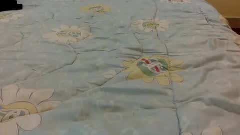 tixxie  online show from 11-12-25, 06:19