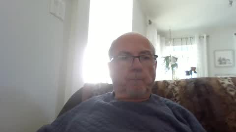 bernard1102 online show from 09-13-25, 01:00