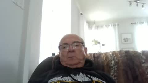 bernard1102 online show from 03-06-26, 04:25