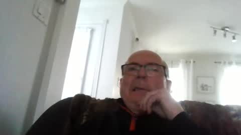 bernard1102 online show from 04-19-26, 10:01