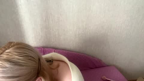 Anny online show from 05-29-26, 10:13