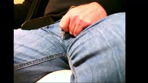 bernardo1968 online show from 11-25-25, 06:52