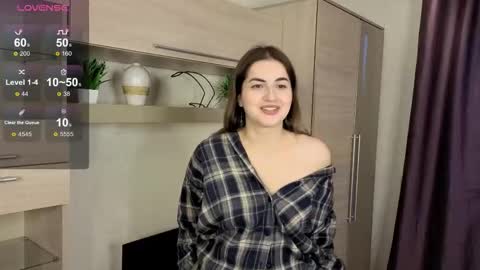 Snapshot of bernice_knight chatting on 10-13-25, 02:28 Maria online show from 10-13-25, 02:28