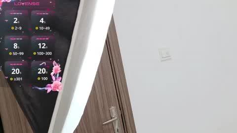 berniceafra online show from 06-17-26, 01:34