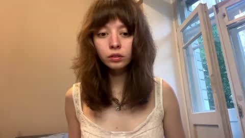 Snapshot of bernitaazen chatting on 07-14-26, 05:29 Lucy online show from 07-14-26, 05:29