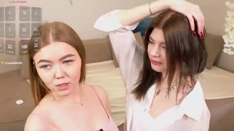 Aurora online show from 12-14-25, 11:15